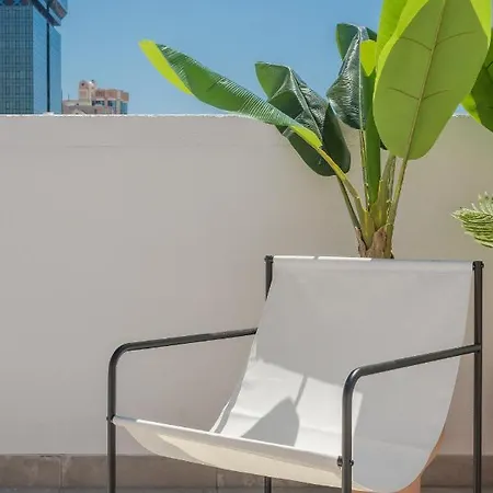 Casa Boma - Lighting With Private Balcony - Campolide I * Lisbona