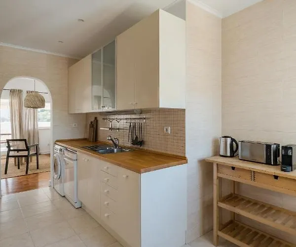 Casa Boma - Lighting With Private Balcony - Campolide I Lisbona