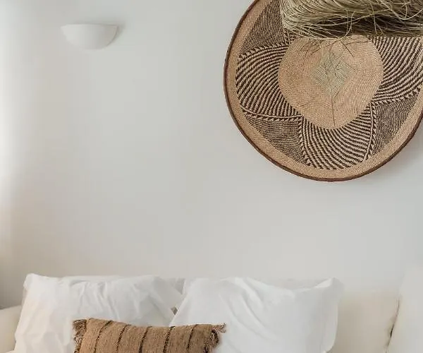 Casa Boma - Lighting With Private Balcony - Campolide I *