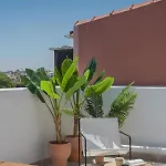 Casa Boma - Lighting With Private Balcony - Campolide I *