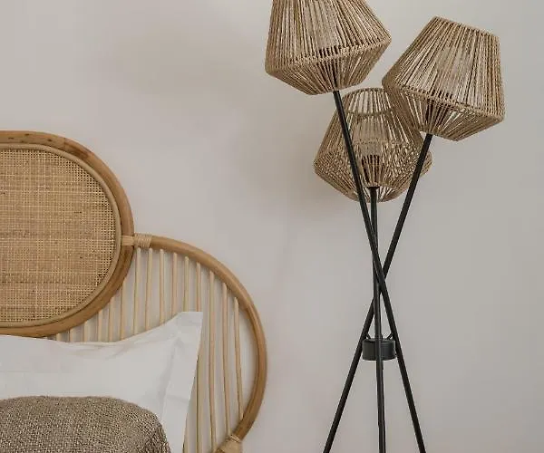 Casa Boma - Lighting With Private Balcony - Campolide I Lägenhet *